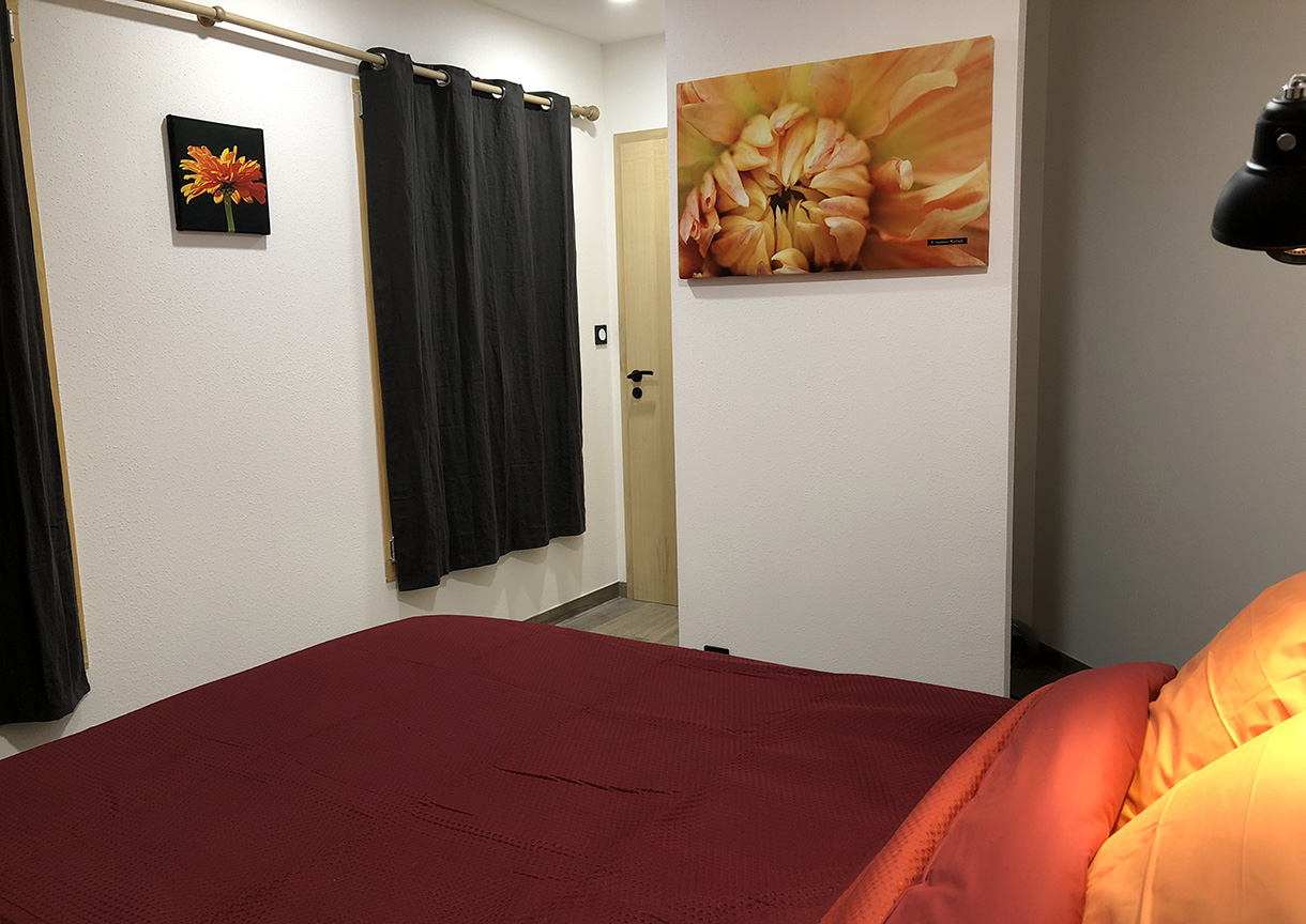 Chambre parentale du gîte La Datcha au Parc de Wesserling