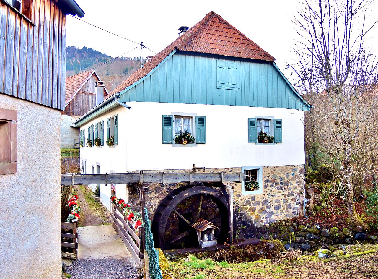 Moulin à huile traditionnel de Storckensohn, étape de la randonnée du Chauvelin
